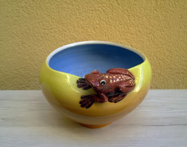 Ciotola con rana in ceramica, modernariato