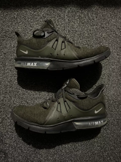Nike air sales max sequent khaki