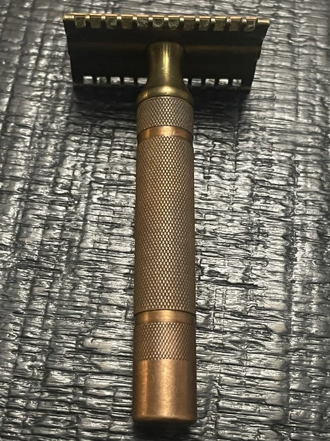VTG copper tone Gillette Razor Shaver Double Edge, Pat# 17567, Made In USA