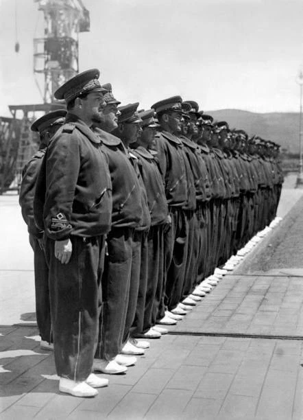 Photo Vintage 1933 Italo Balbo Faisant Un Geste - Salut à L'Amérique