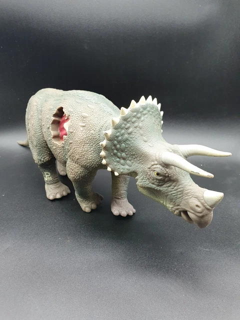 Dinosaure Jurassic Park Kenner 1993 – Triceratops JP08 – Figurine Vintage Collection