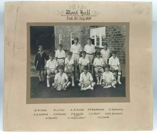 July 1959 Wood Hall Cricket team 2nd XI all named 12.7x11" Gross orig photo