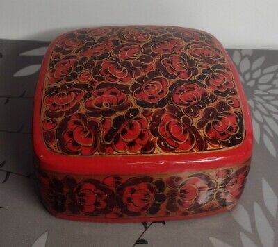 Set of 6 Paper Mache Coasters and Box Floral Red Black Vintage Felt