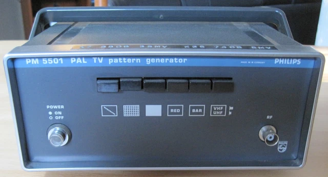 PHILIPS PM-5501 PAL TV Pattern Generator / Bildmuster-Generator EUR 90 ...