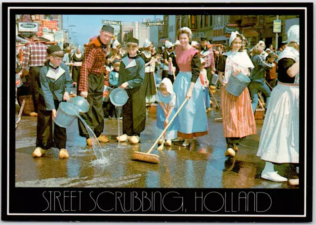 Holland Michigan Street Scrubbing Tulip Time Dutch Costumes USA Vintage Postcard