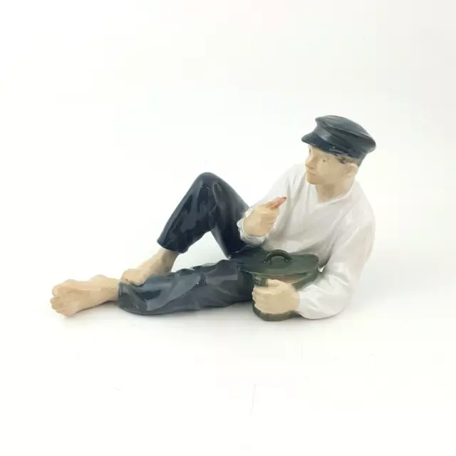 ROYAL COPENHAGEN DENMARK Porcelain Figurine Shepherd Boy Eating Lunch No. 865