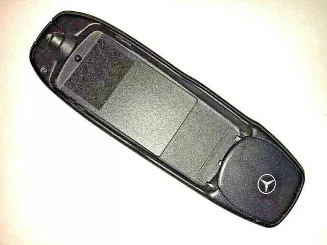Mercedes Handyadapter UHI Ladeschale für Nokia 6020/6021 B6 787 5864