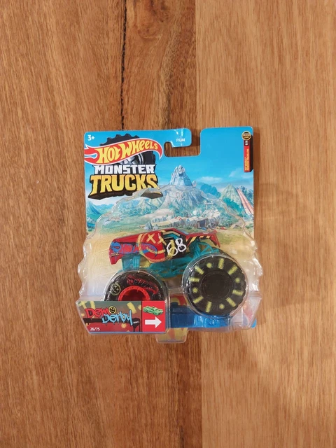 Hot Wheels Monster Trucks Mega Wrex, [1:64 Scale] Plus Re-Crushable 68/75 