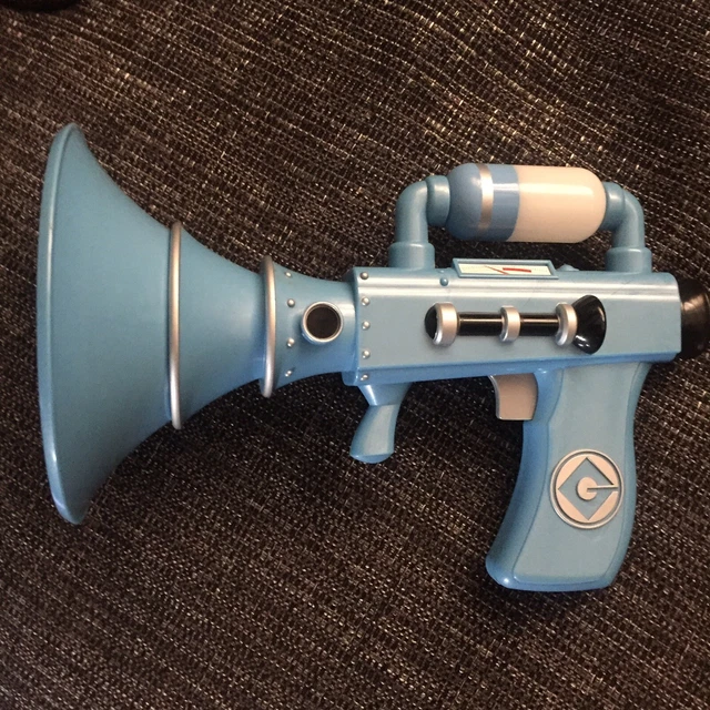 MINIONS FART GUN Blaster With Lights & Sounds Thinkway Toys Universal