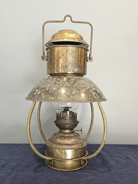 Lampe à Huile Ancienne De Bateau Tribord - Lanterne Nautique En Métal Vintage - Décoration Maritime Ou Cadeau Original