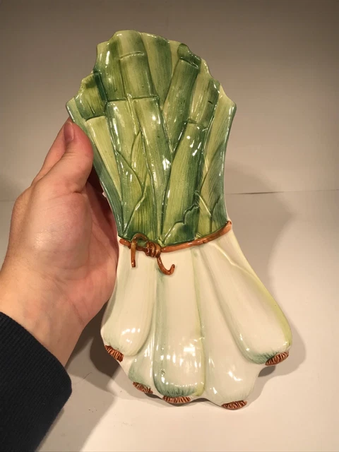 Made in Italy-Majolica Style Green Onion Plate
