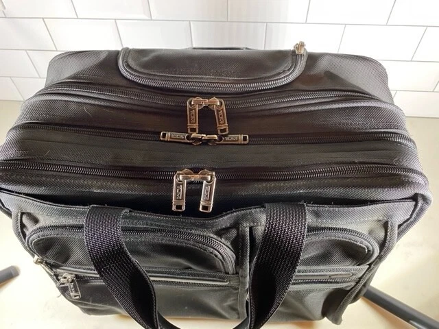 TUMI Alpha Wheeled Expandable Briefcase Black 5