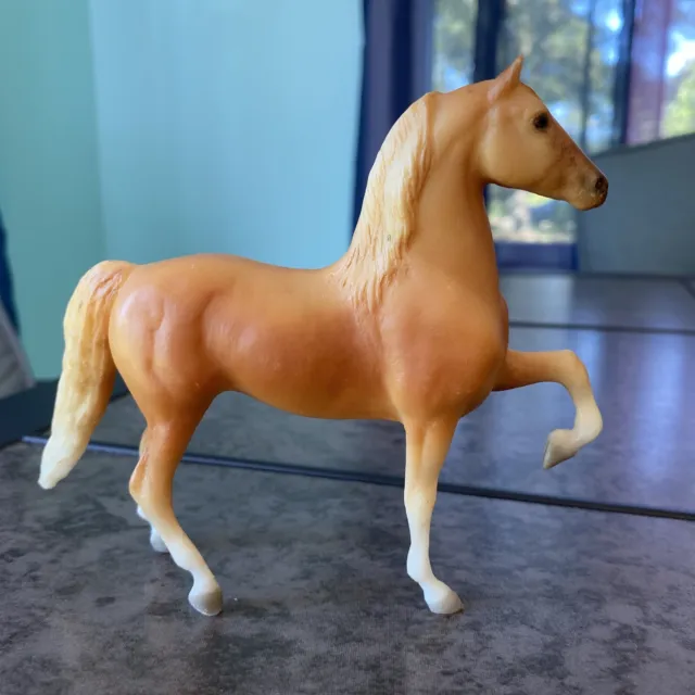 Breyer Horse Little Bits #9050 Palomino Morgan Stallion
