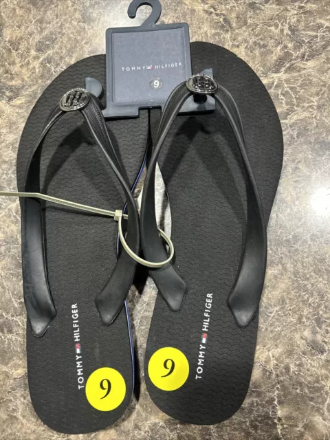 Tommy Hilfiger Women’s Black Size 9 Flip-Flops