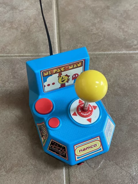 Jakks Pacific Ms Pac Man Plug and Play TV 5 Game Arcade Namco TESTED