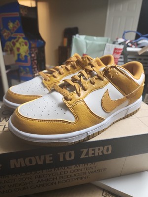 women dunk low next nature phantom