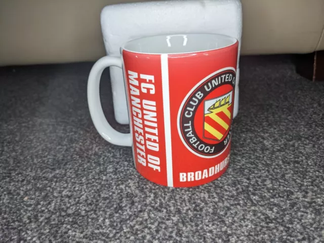 FC United of Manchester vs SL Benfica Mug 2015 - Merchandise