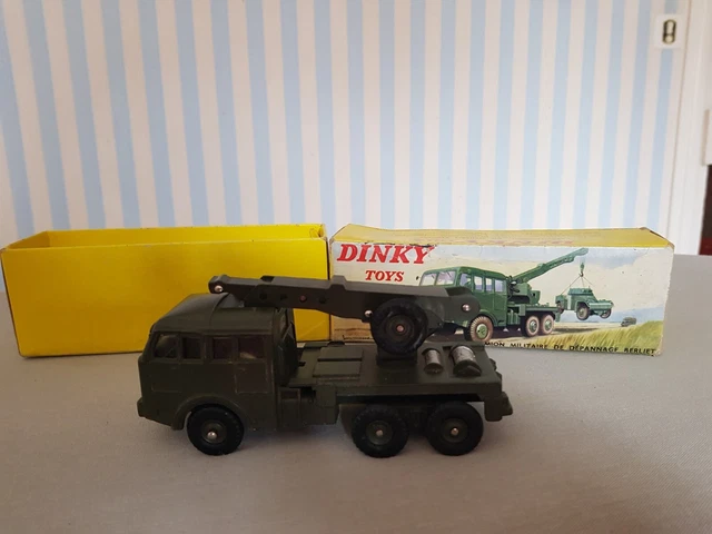 Dinky Toys 826 – Berliet Militaire 6x6 Dépannage – France – Occasion