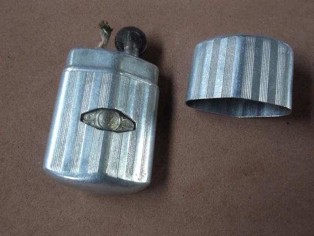 ANCIEN BRIQUET EN Aluminium à essence EUR 1,00 - FR