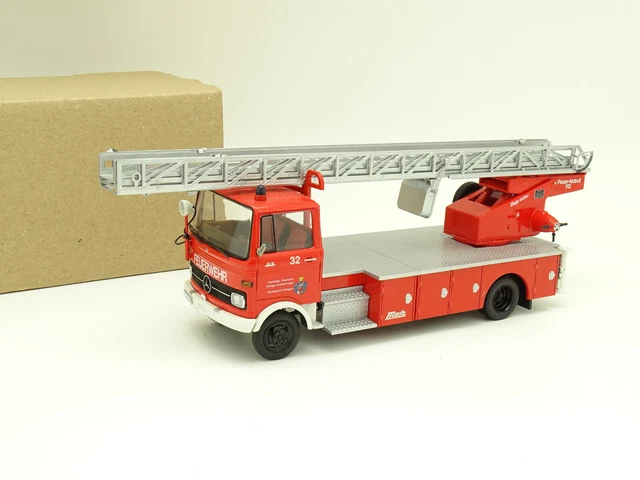 MERCEDES BENZ 1113 Aerial Ladder 1966 Pompier 1/43 Minichamps 439031070 EUR 85,00 - FR