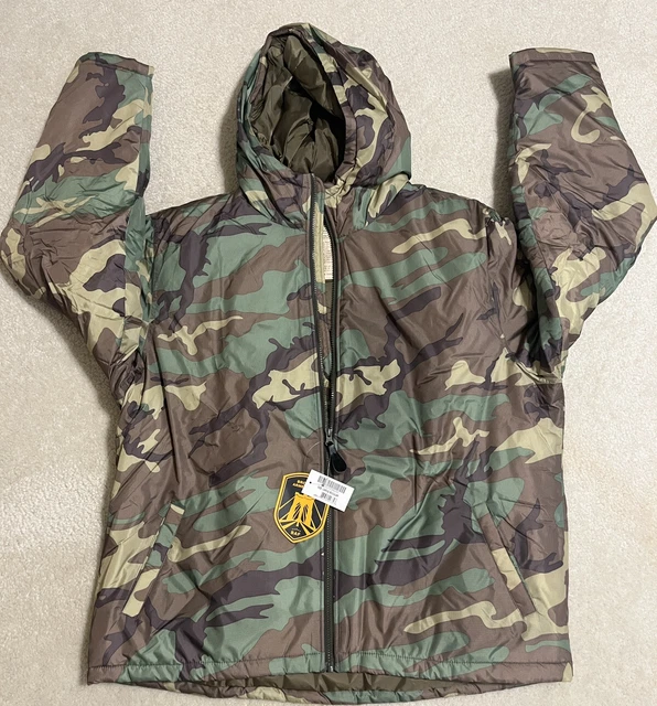USGI Cold Weather Parka ECWCS Gen III Level 7 Size Large Woodland Camo BRAND NEW