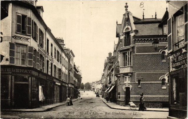 CPA BEAUVAIS - Rue Gambetta (423768)