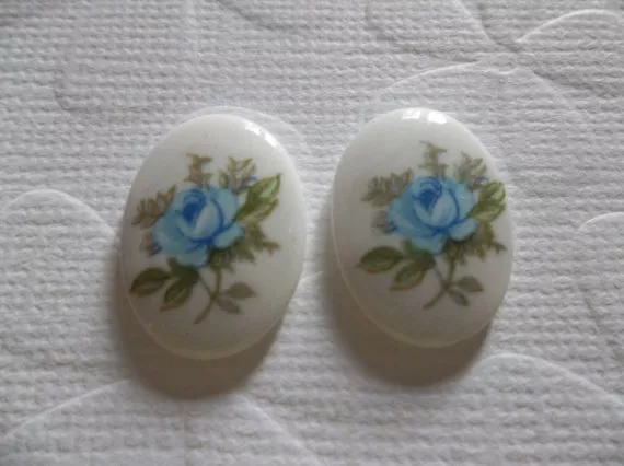 Vintage Camées Bleu Rose sur Blanc Verre 18X13mm Cabochons - Quantité 6