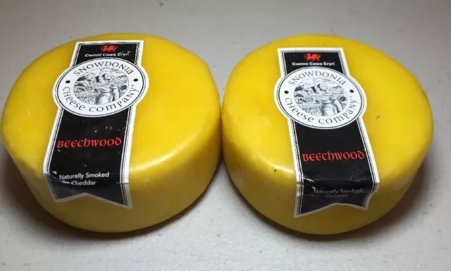 Snowdonia Cheese Company Beechwood 6 X 200g Naturally Smoked Cheddar
