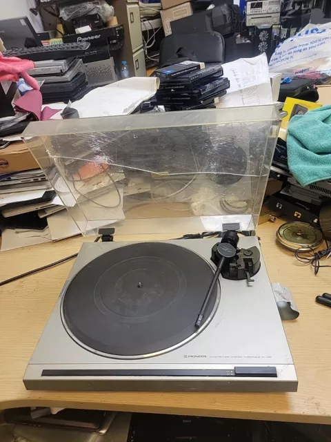 Pioneer PL-120 Turntable Record Deck Stereo Separates -- SPARES OR REPAIR