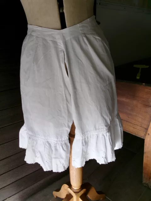 culotte fendue ancienne femme vêtement coton,  h dos 58cm et h devant 50cm