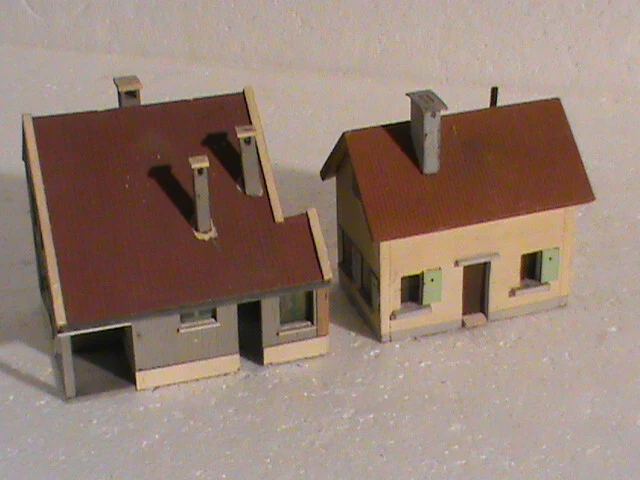 lot de 2 maisons HO EN BOIS/ 2 MAISONS DE VILLAGE