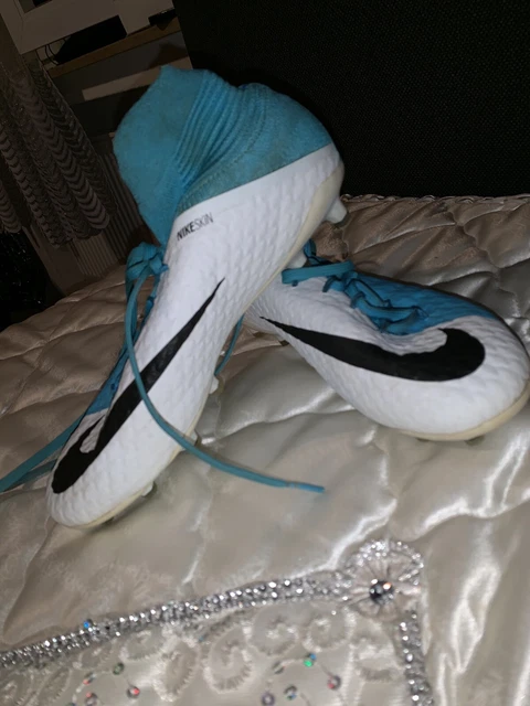 NIKE Fussballschuh JR Hypervenom Phantom 3 DF FG Gr. 41 weiß blau