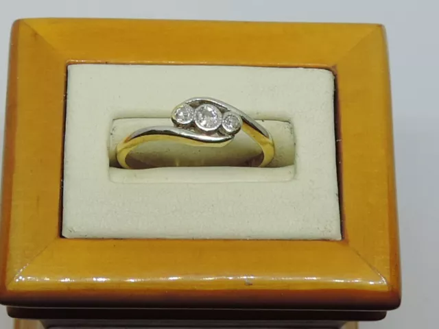 Art Deco 18ct & Platinum Diamond Ring c.1930