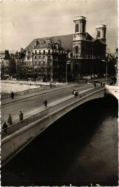 CPA AK BESANCON - Le Pont Battant et l'Église de la Madeleine (365916)