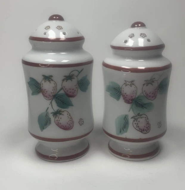 Salt and Pepper Shakers Hand Painted Strawberries ceramic vintage