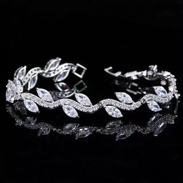 Nouveau Bracelet en diamant plaqué or blanc 14 carats, créé en laboratoire,... 2