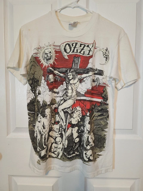 Glow In The Dark Authentic Ozzy Concert Shirt Size M From Concert 2 Small Stains