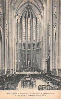 CPA 50 COUTANCES  la cathédrale  le maitre autel 
