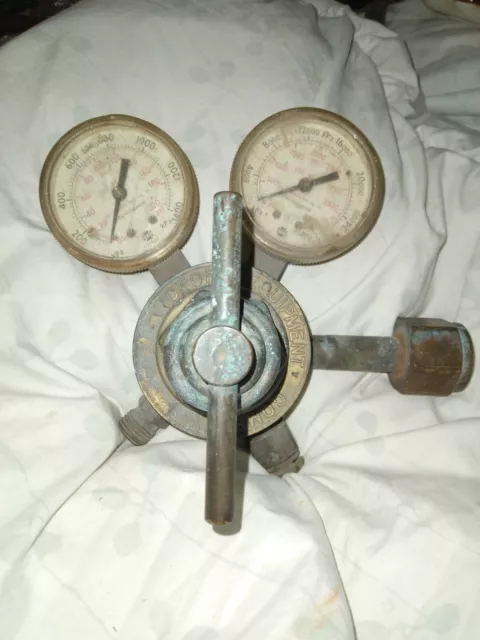 Vtg Victor Equipment Company Compressed Gas Pressure Regulator & Gauges SR-250-A