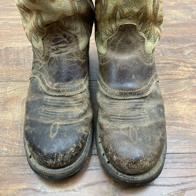 JUSTIN MENS SIZE 9.5 D Work Cowboy Boots Cowhide Stampede Collection