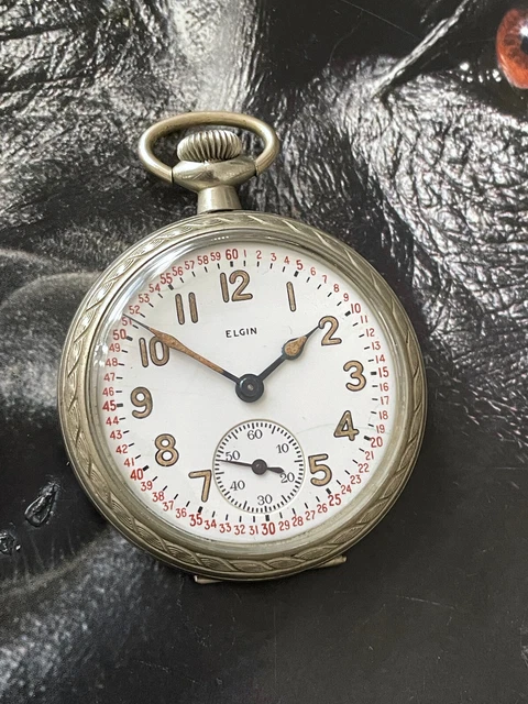 Orologio da Taschino Vintage Revlon Monachina anni 60 Orologio da Taschino Vintage Revlon Monachina anni 60
