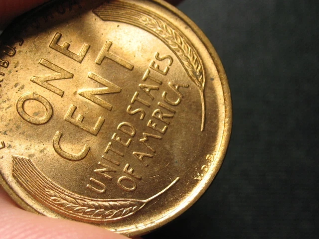 Old Copper Coin! Bu 1909-P Vdb Wheat Cent Penny *Collectible Condition Lot #60