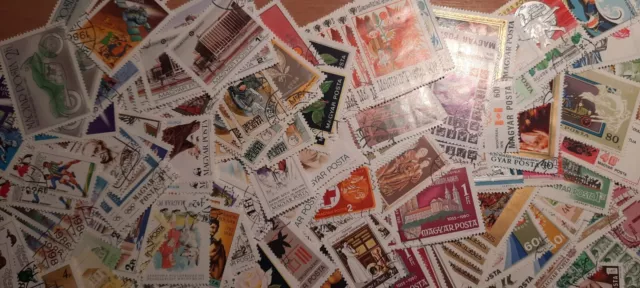ref: 196 lot collection  timbres Hongrie plusieurs milliers d oblitérés, doubles 2