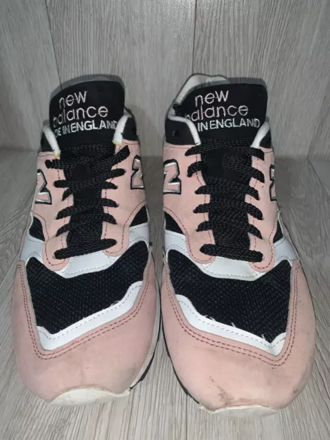 New Balance 1500 Made In England - Baby Pink U.K. 9.5