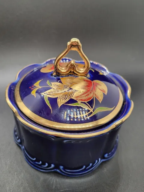 Royal Porzellan Bavaria KPM Germany Echt Cobalt Blue Lidded Footed Dish Flowers