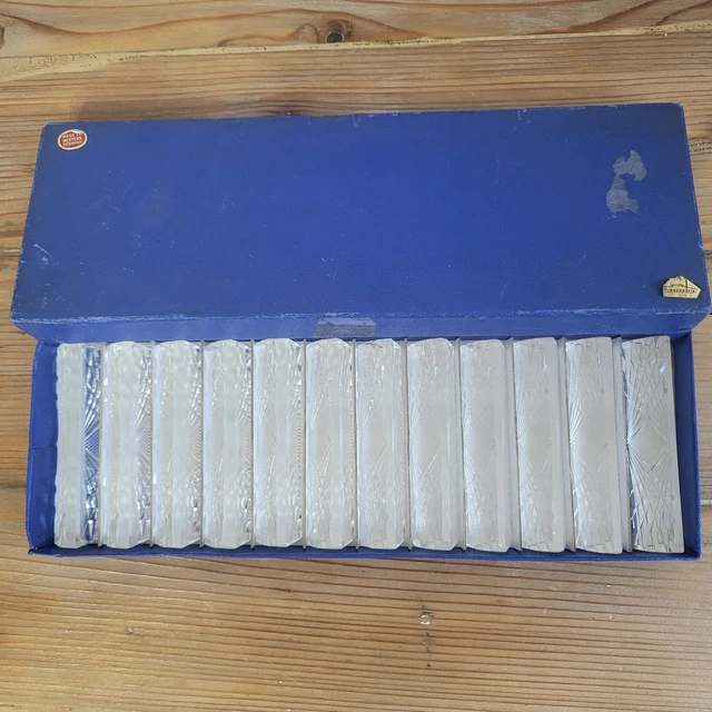 LOT DE 10 porte-couteaux en cristal. EUR 30,00 - FR