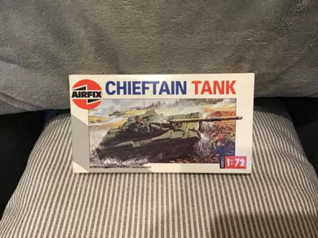 Chieftain Panzer von Airfix  1:72 gebraucht gut erhalten