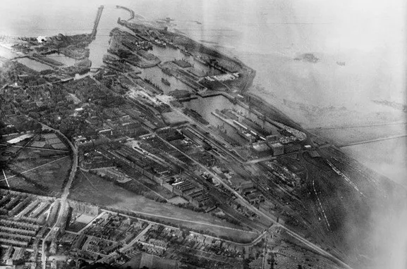 Leith Docks Edinburgh Scotland 1930s OLD PHOTO 2