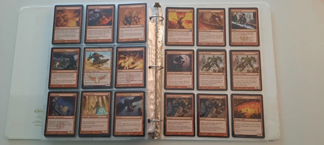 Magic the Gathering Binder (540 Black & Red Cards)