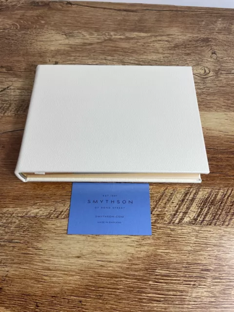 Libro de visitantes de cuero de tiza Smythson pequeño 19 cmx14,5 cmx3 cm nuevo con etiquetas precio de venta sugerido por el fabricante £210